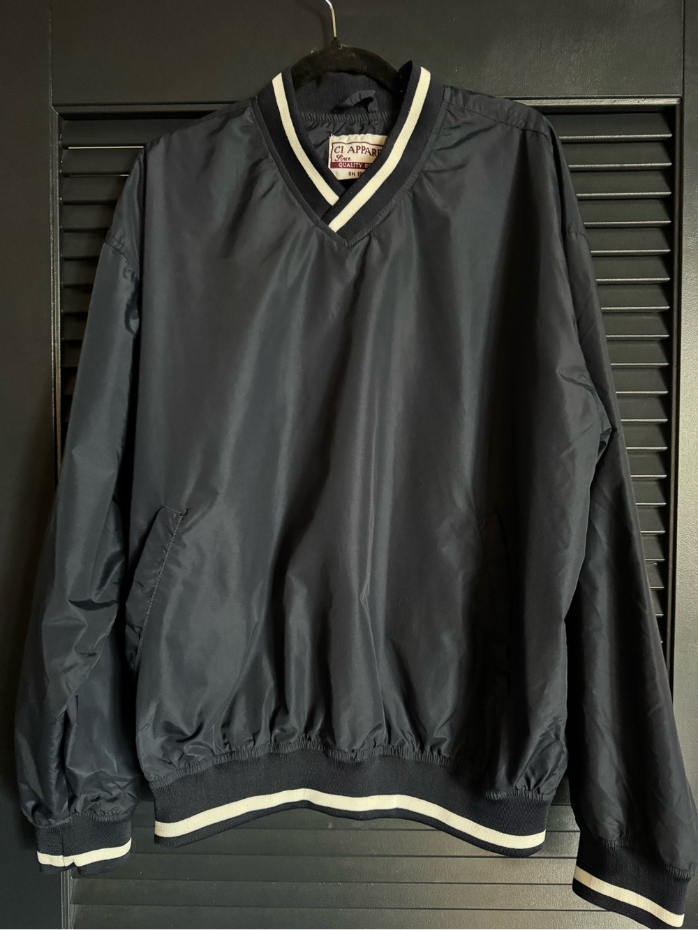 CI Apparel Navy V-Neck Pullover Windbreaker L